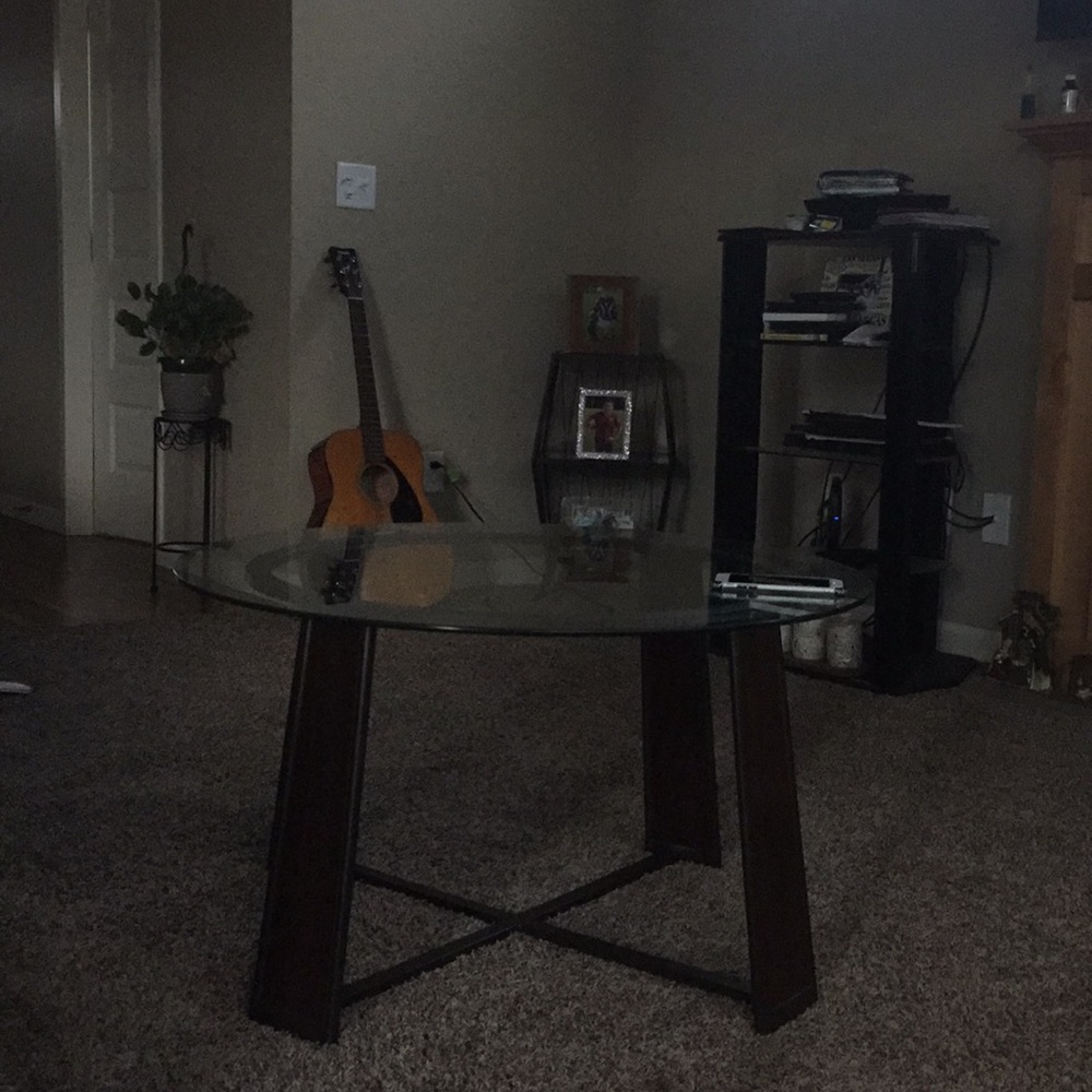 Meet your Posher, Elena